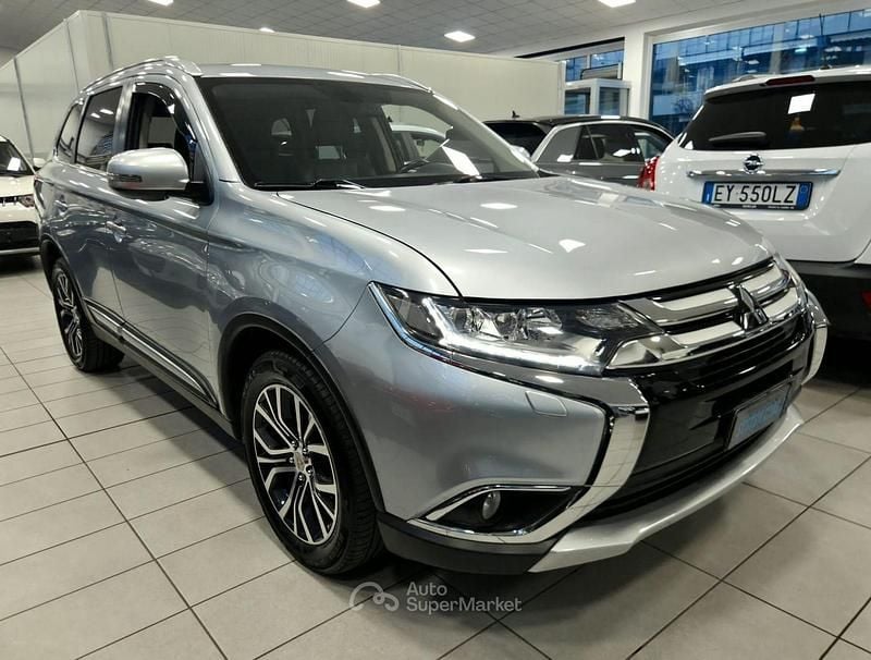 Usata Mitsubishi Outlander Instyle 150 CV (110 kW) 2017 Other SUV