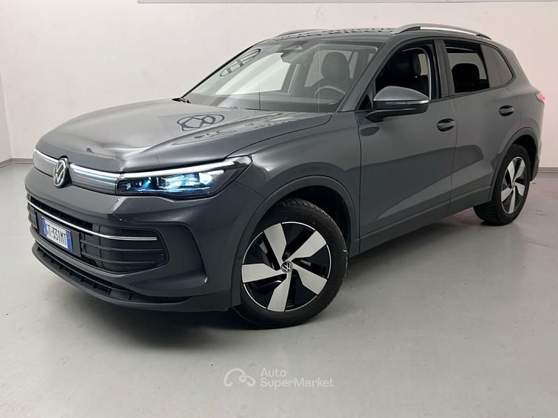 Usata VW Tiguan Edition 150 CV (110 kW) 2024 Grigio SUV