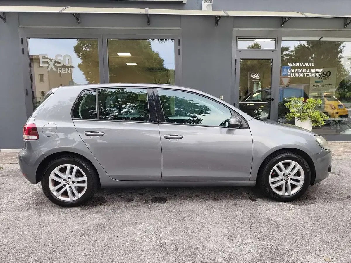 Usata VW Golf VII Highline 140 CV (102 kW) 2012 Grigio Berlina