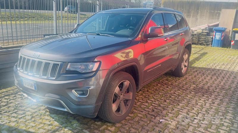 Usata Jeep Grand Cherokee 250 CV (183 kW) 2016 Grigio SUV