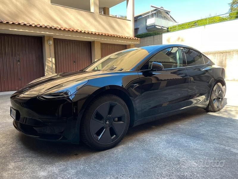 Usata Tesla Model 3 235 kW (320 CV) 2023 Berlina