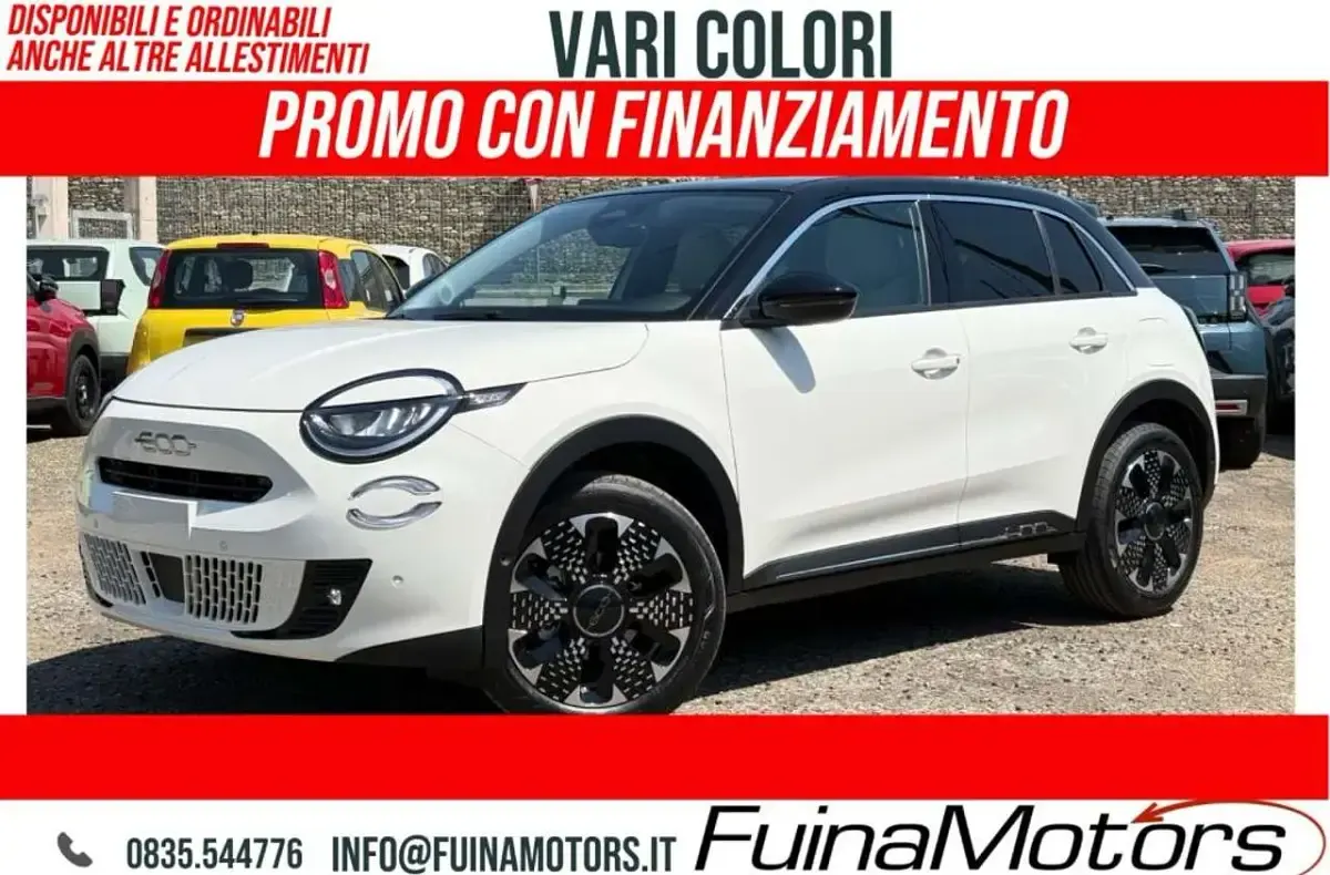 Nuova Fiat 600 La Prima 110 CV (80 kW) 2026 Nero SUV