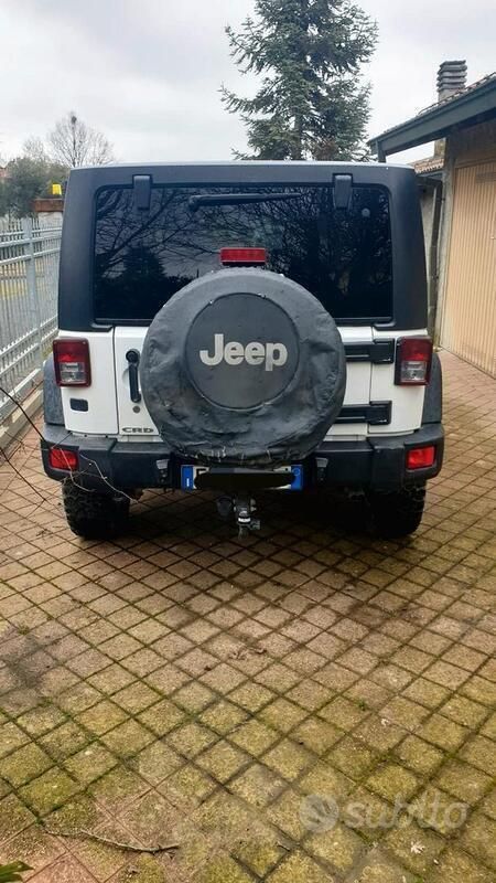 Usata Jeep Wrangler Rubicon 200 CV (147 kW) 2012 Bianco SUV