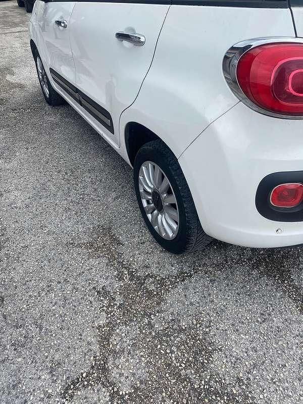 Usata Fiat 500L Living 84 CV (61 kW) 2013 Monovolume