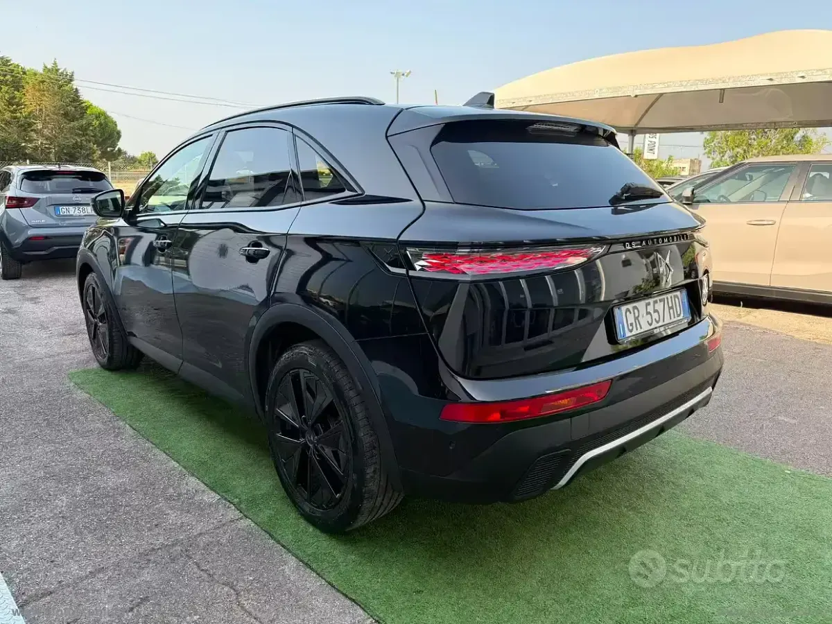 Usata DS Automobiles DS7 Crossback 131 CV (96 kW) 2023 Nero SUV