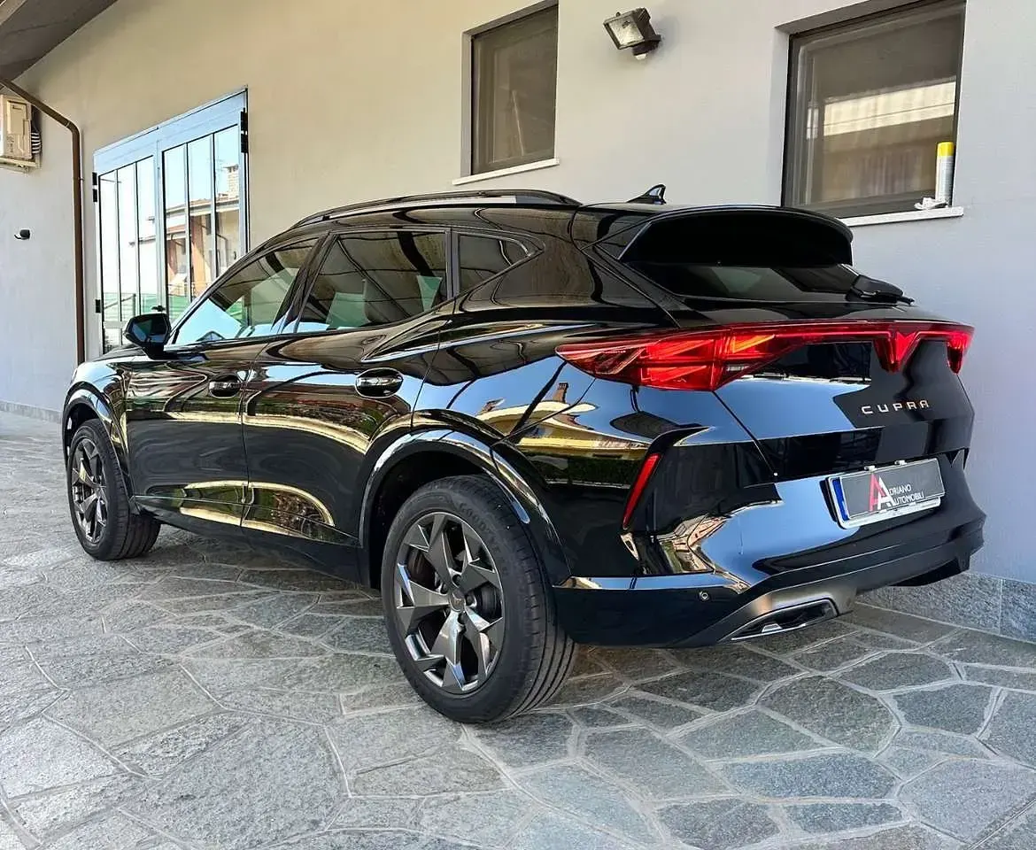 Usata Cupra Leon 150 CV (110 kW) 2025 Nero SUV