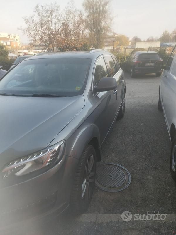 Grigio Usata 2011 Audi Q7 SUV | 11.000 € - Immagine 1/2
