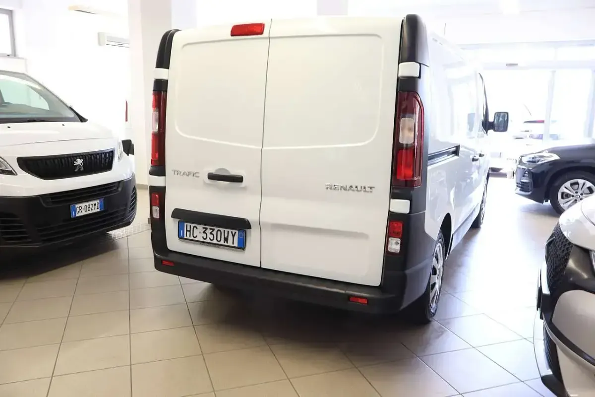 Usata Renault Trafic Komfort 121 CV (88 kW) 2019 Bianco Monovolume