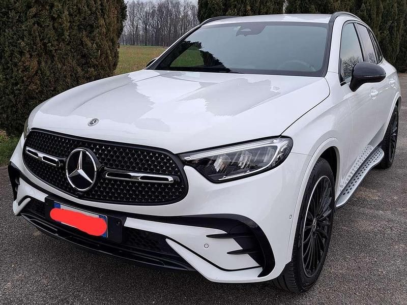 Usata Mercedes GLC220 Premium 197 CV (144 kW) 2024 Bianco SUV