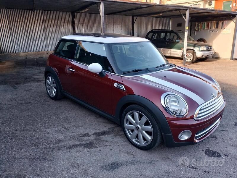 Usata Mini Cooper D 109 CV (80 kW) 2009 Rosso Utilitaria