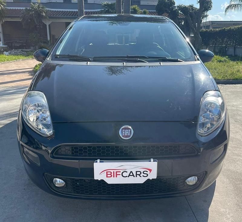 Usata Fiat Punto Street 95 CV (69 kW) 2018 Blu Utilitaria