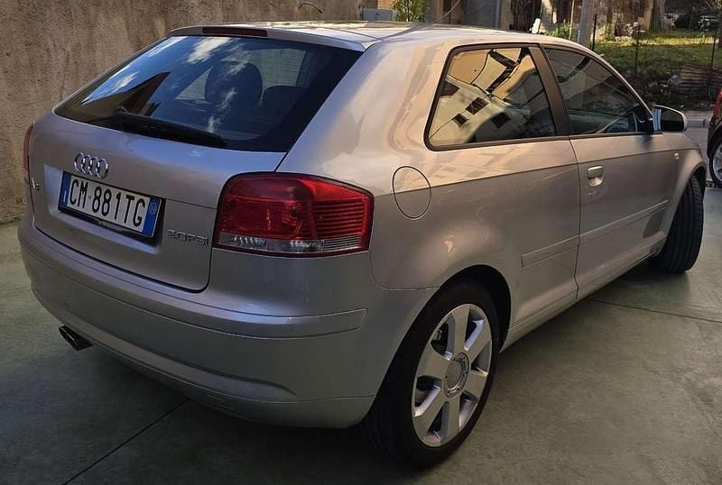 Usata Audi A3 Ambition 150 CV (110 kW) 2004 Grigio Berlina