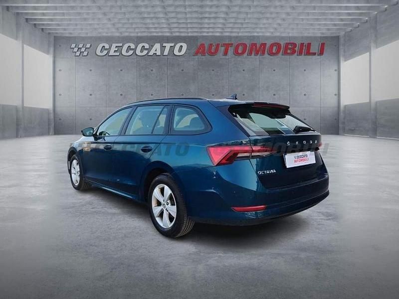 Usata Skoda Felicia Executive 116 CV (85 kW) 2023 Blu Station wagon