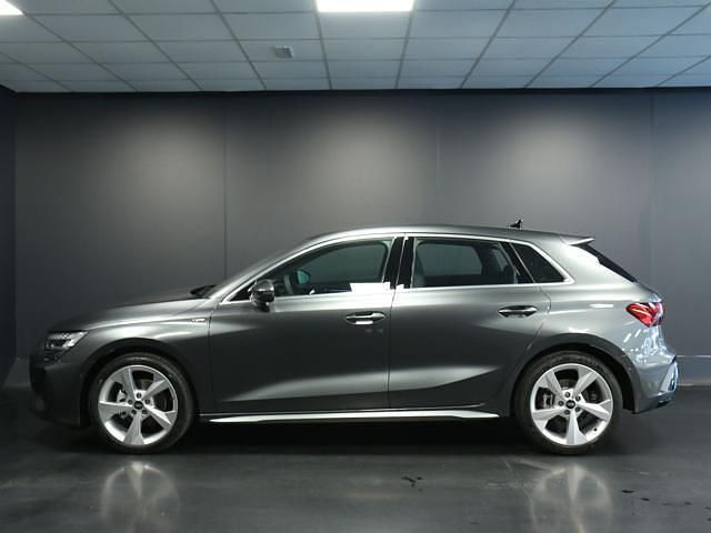 Nuova Audi A3 S-Line 150 CV (110 kW) 2025 Grigio Berlina