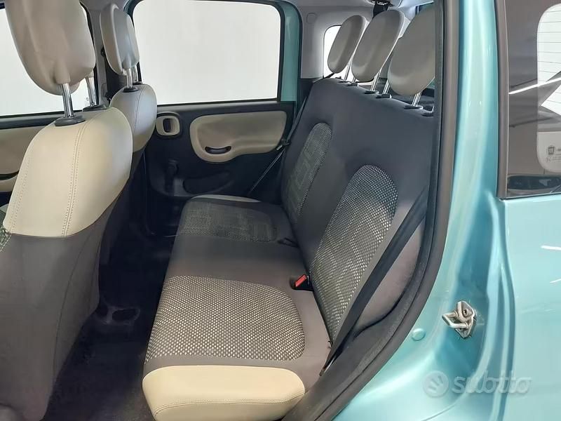 Usata Fiat Panda 4x4 S 75 CV (55 kW) 2014 Blu/azzurro Utilitaria