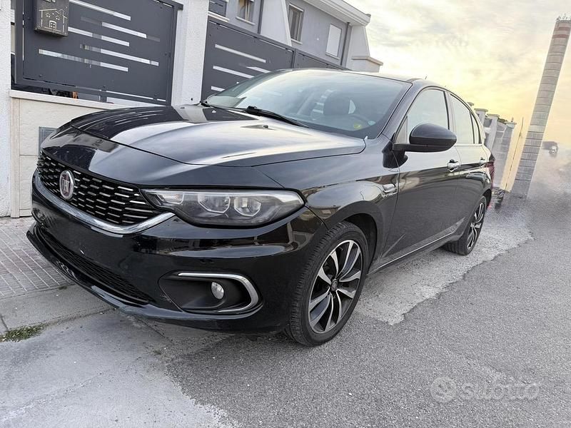 Usata Fiat Tipo 120 CV (88 kW) 2017 Berlina