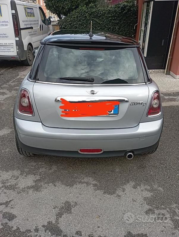 Usata Mini Cooper D 109 CV (80 kW) 2008 Grigio Utilitaria
