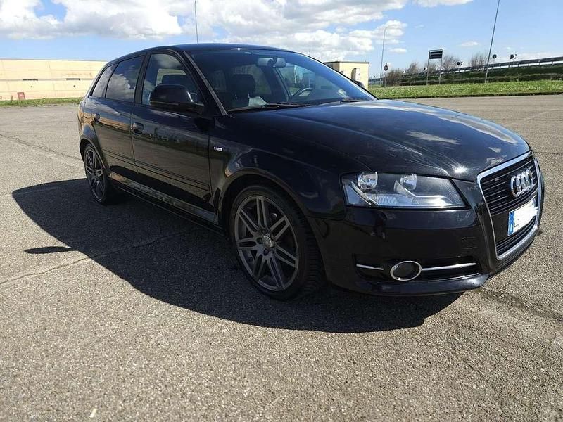 Usata Audi A3 Ambiente 140 CV (102 kW) 2010 Utilitaria