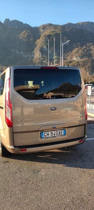 Usata Ford Tourneo Custom Titanium 131 CV (96 kW) 2022 Furgone