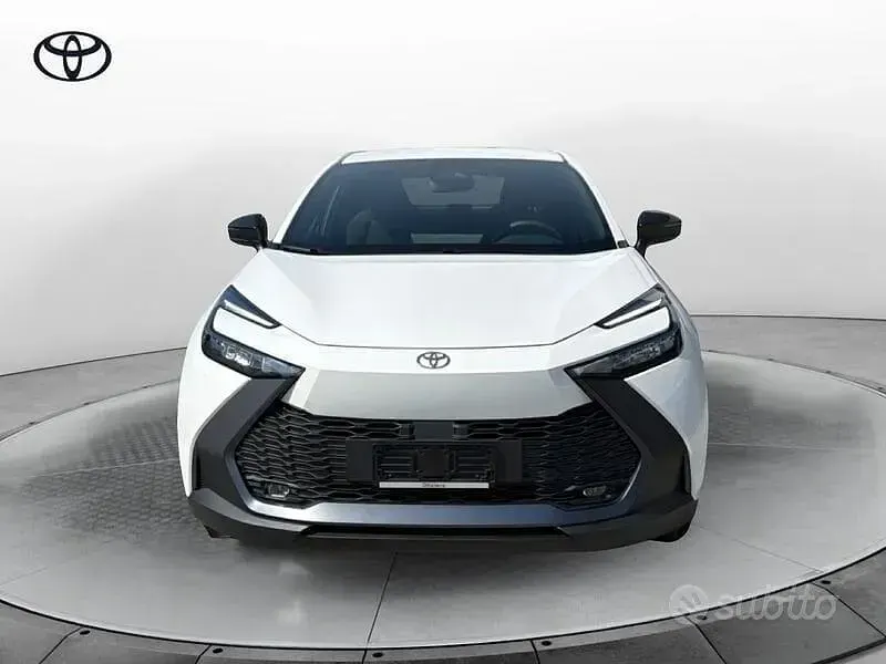 Nuova Toyota C-HR Active 2026 Bianco SUV