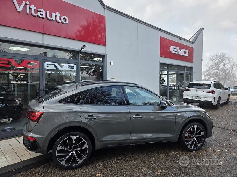 Usata Audi Q5 204 CV (150 kW) 2024 Grigio SUV