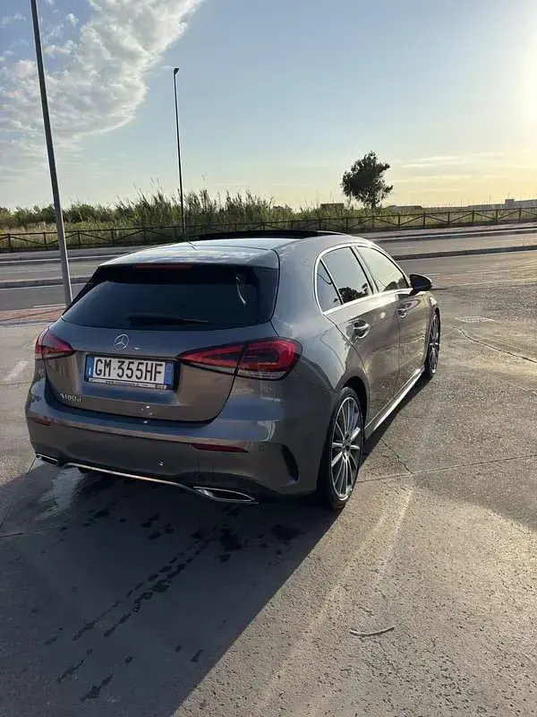 Usata Mercedes A180 Premium 116 CV (85 kW) 2021 Berlina