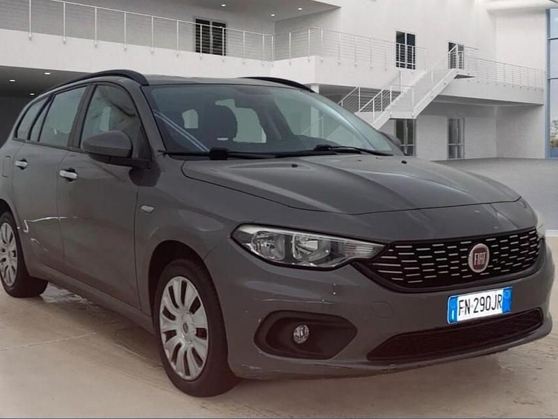 Usata Fiat Tipo Business 95 CV (69 kW) 2018 Grigio Station wagon