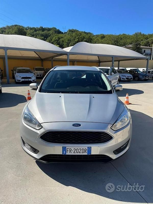 Usado Ford Focus Business Edition 120 HP (88 kW) 2018 Cinzento Carrinha