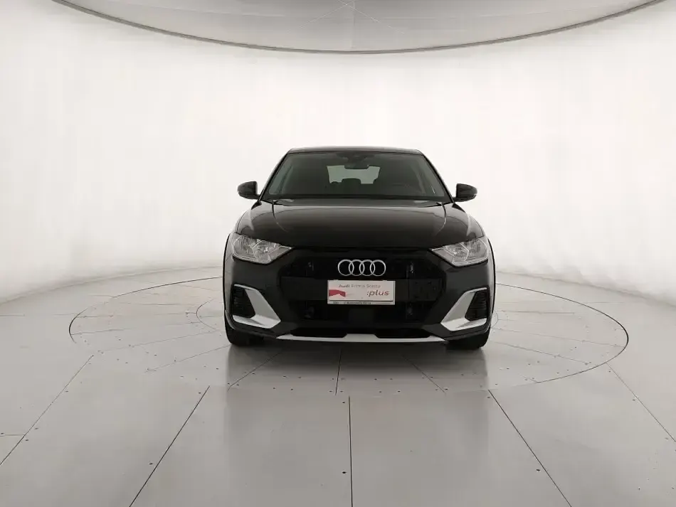 Usata Audi A1 Admired 150 CV (110 kW) 2022 Nero SUV