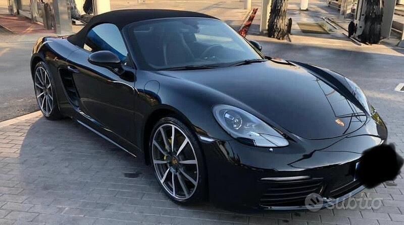 Usata Porsche 718 2016 Nero Cabrio
