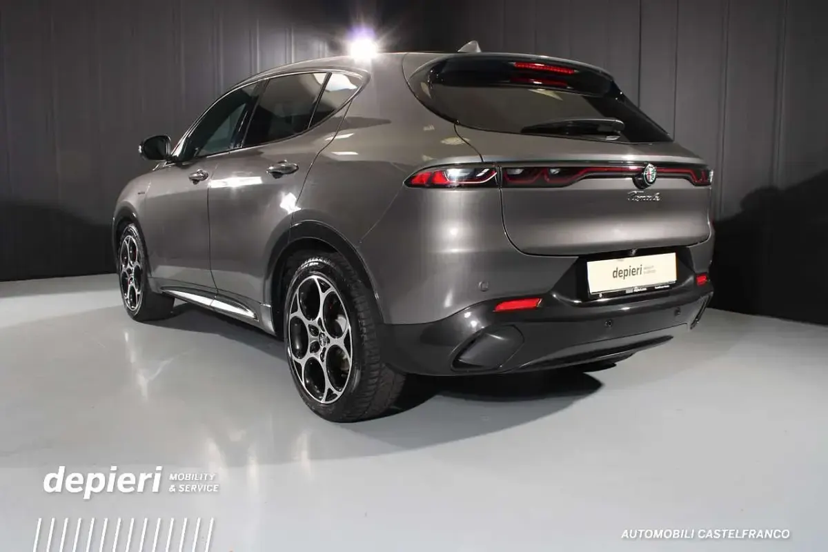 Usata Alfa Romeo Tonale Veloce 160 CV (117 kW) 2023 Grigio SUV