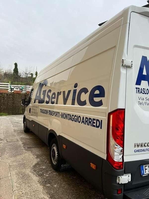 Usata Iveco Daily 155 CV (114 kW) 2019 Bianco Furgone