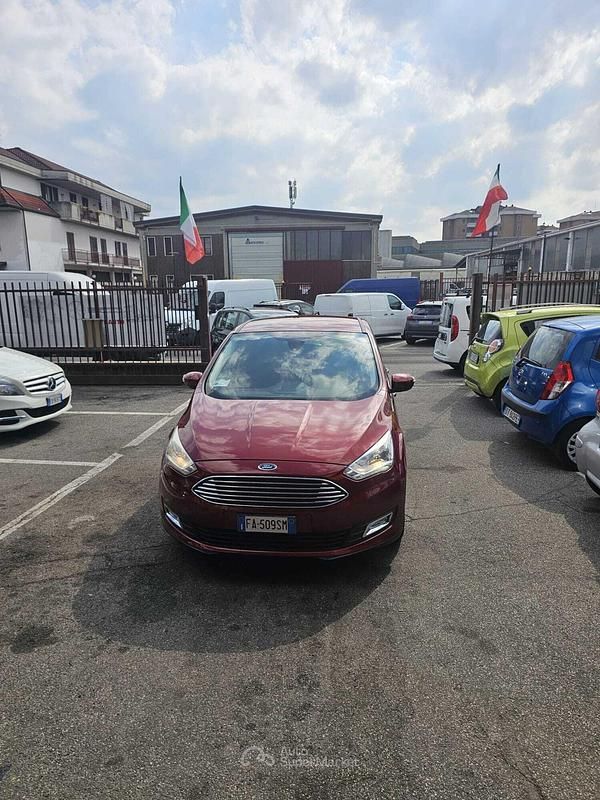 Usata Ford C-MAX 125 CV (91 kW) 2015 Rosso Monovolume