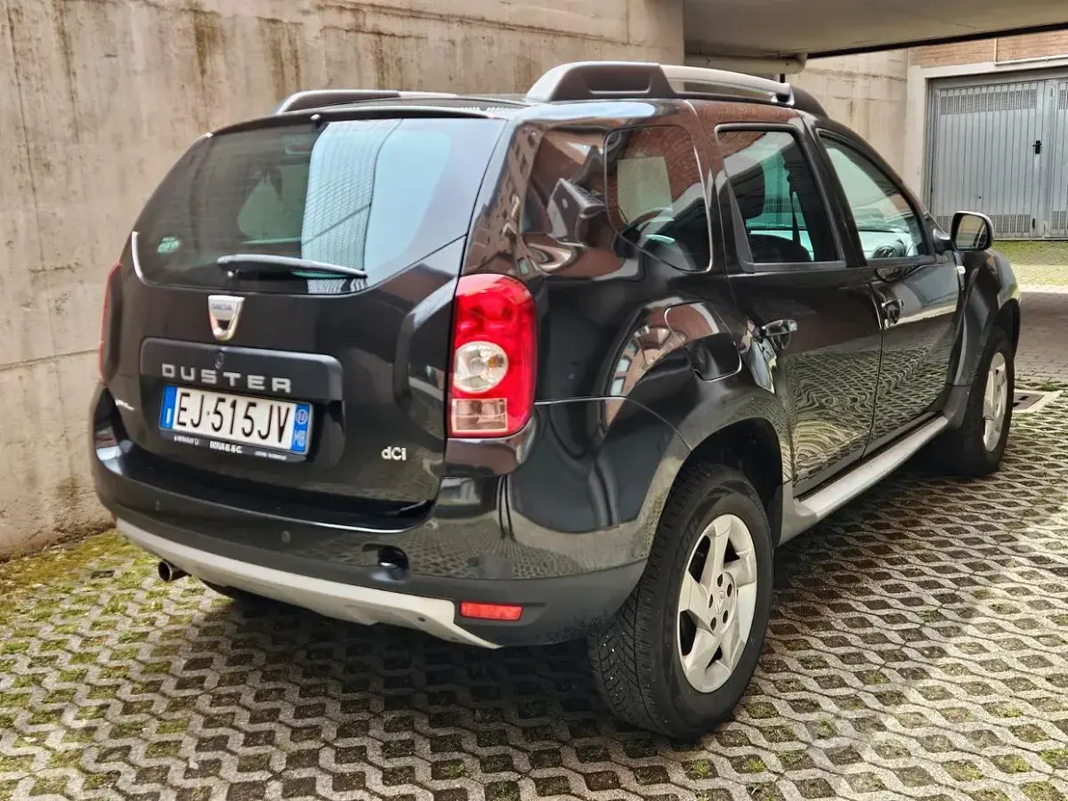 Usata Dacia Duster 107 CV (78 kW) 2011 Nero SUV