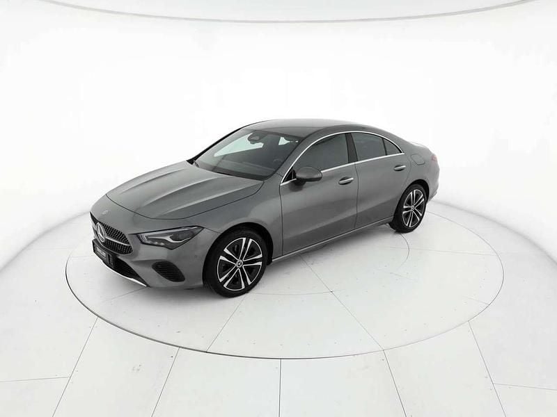 Usata Mercedes CLA220 Advanced 190 CV (139 kW) 2024 Grigio Berlina