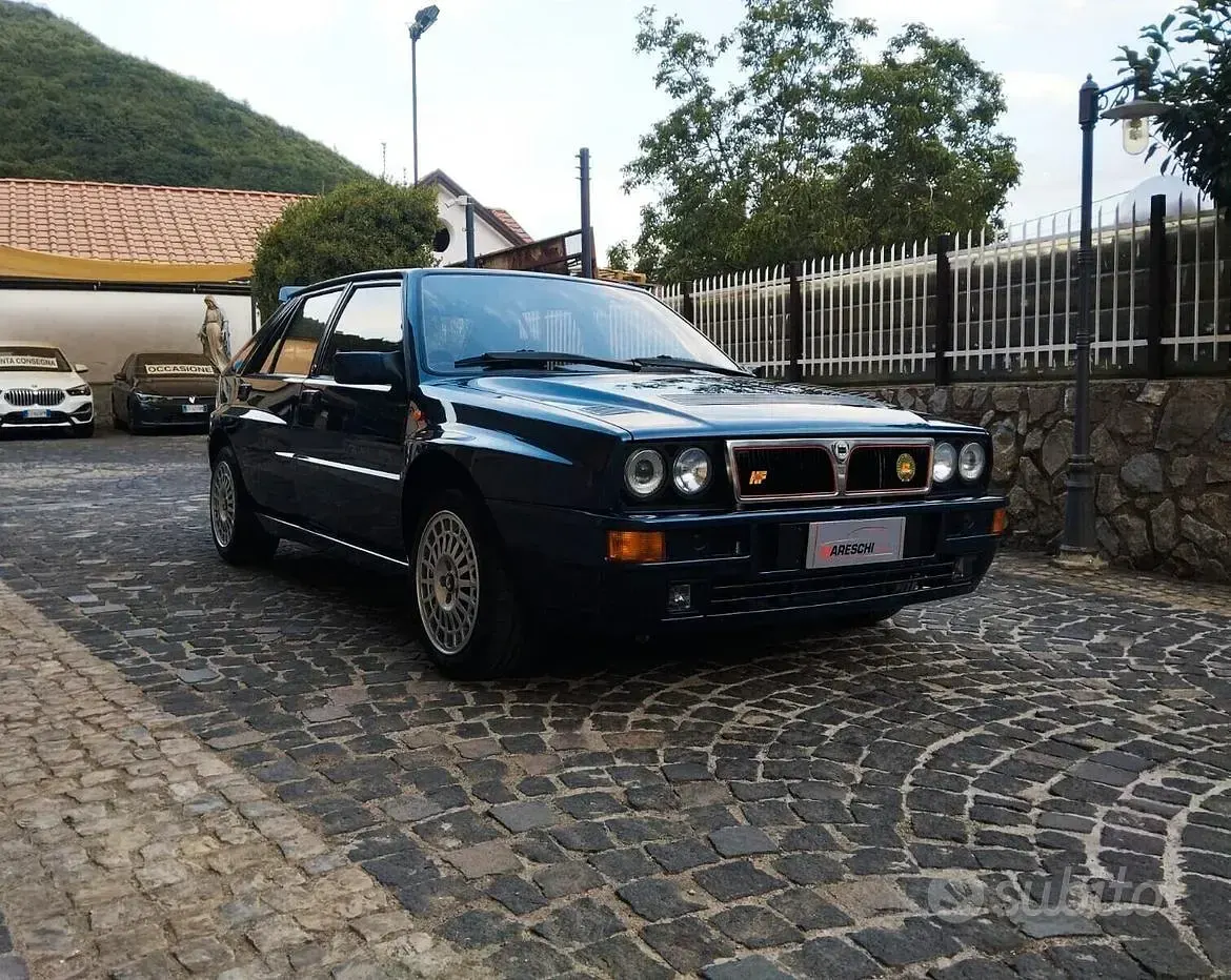 Usata Lancia Delta 205 CV (150 kW) 1992 Blu Utilitaria