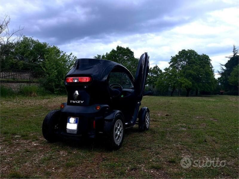 Usata Renault Twizy 2015 Nero Utilitaria