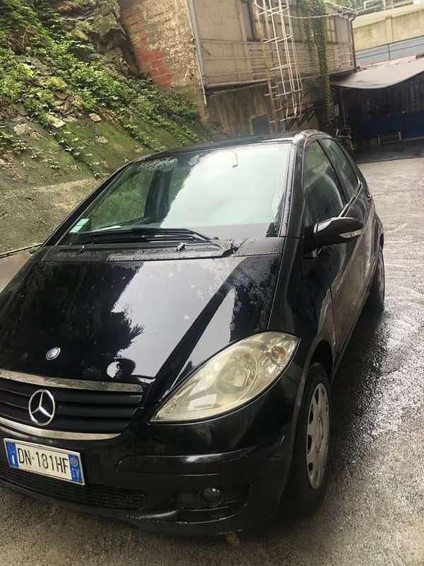 Nero Usata 2008 Mercedes A150 Elegance Monovolume | 3800 € (Ottimo prezzo) - Immagine 1/4