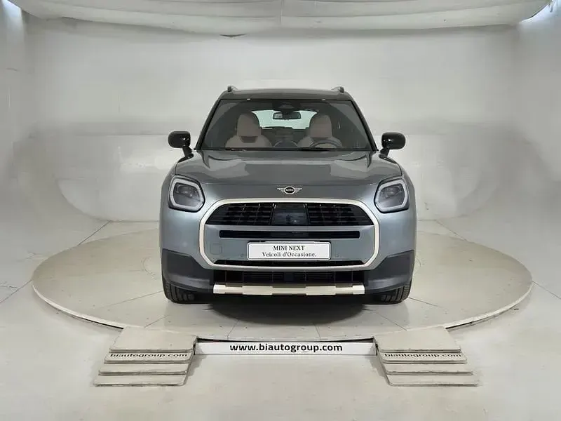 Usata Mini Countryman Favoured 170 CV (125 kW) 2024 Grigio SUV