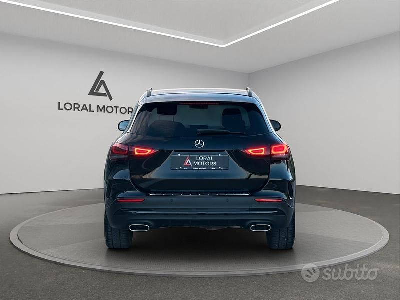 Usata Mercedes GLA200 Premium 150 CV (110 kW) 2020 Nero SUV