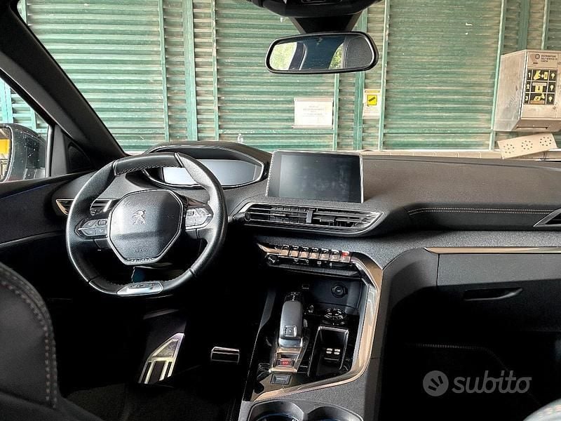 Usata Peugeot 3008 GT-line 131 CV (96 kW) 2018 Rosso SUV