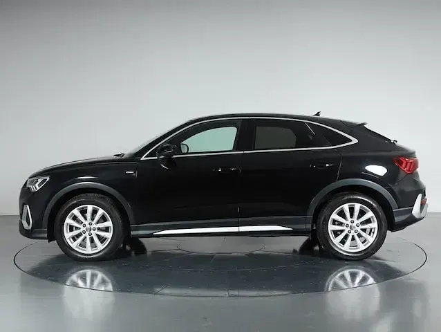 Usata Audi Q3 Sportback S-Line 150 CV (110 kW) 2020 Nero SUV