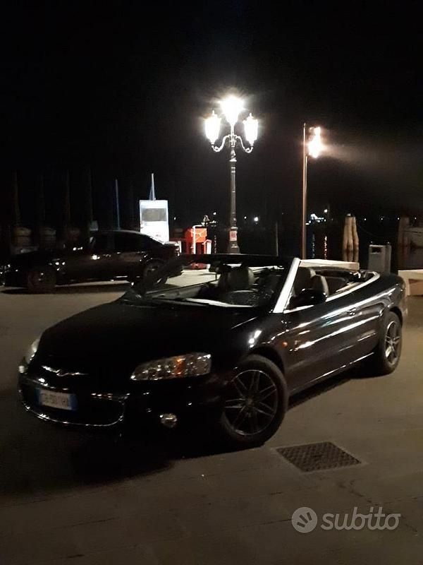 Usata Chrysler Sebring Cabriolet 2002 Nero Cabrio