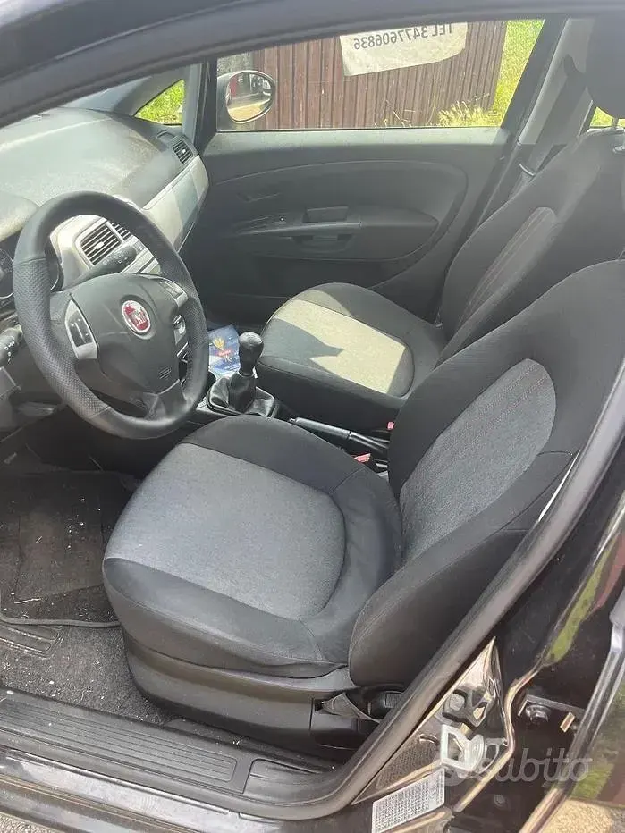 Usata Fiat Punto 75 CV (55 kW) 2014 Nero Utilitaria