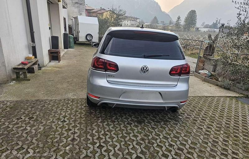 Usata VW Golf VI GTI 211 CV (155 kW) 2010 Utilitaria