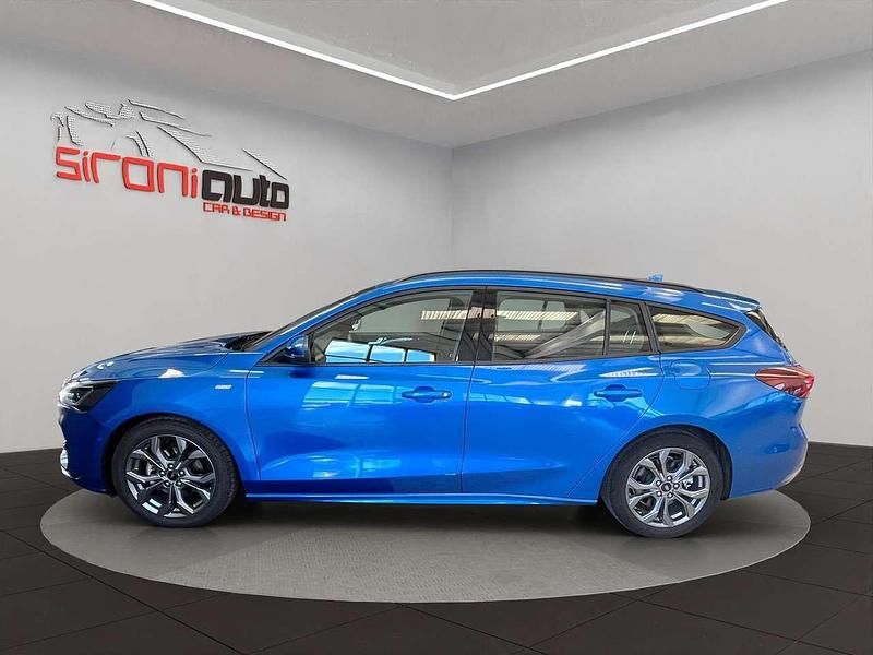 Usata Ford Focus ST-Line 125 CV (91 kW) 2023 Blu Station wagon