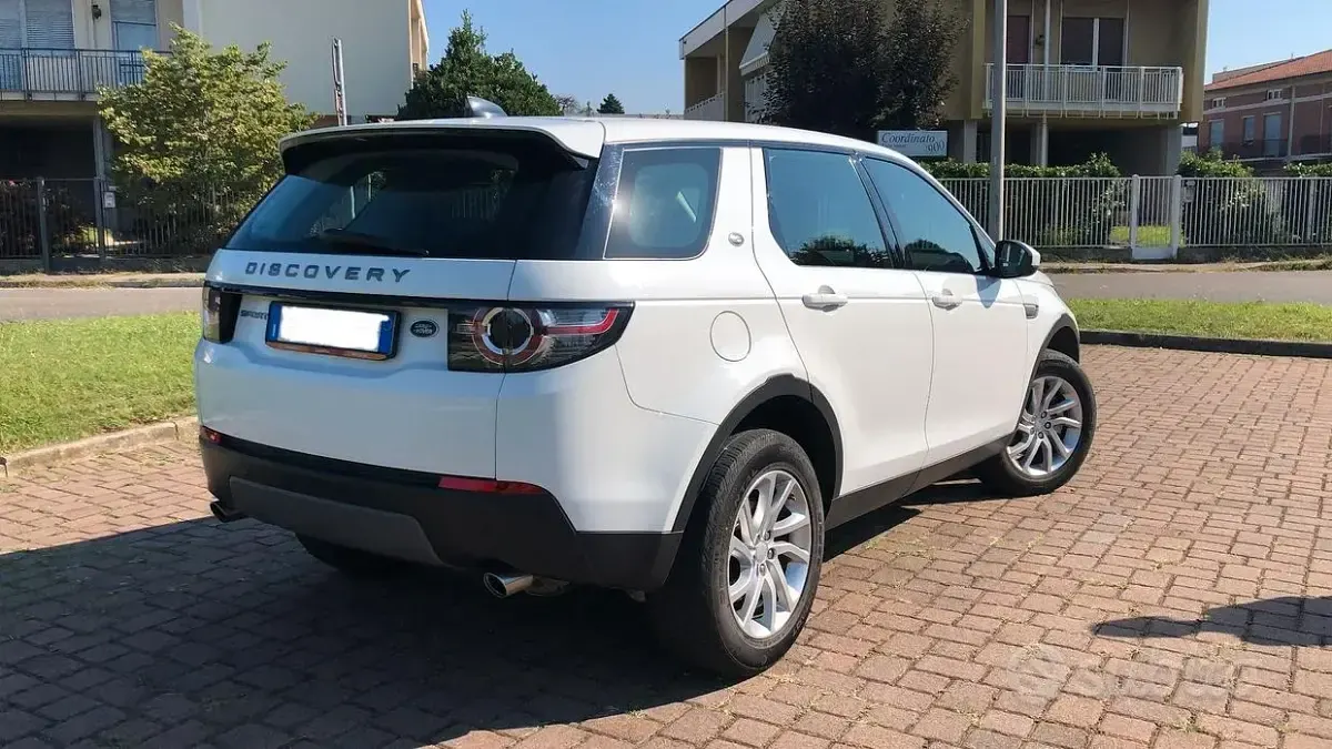 Usata Land Rover Discovery Sport 241 CV (177 kW) 2018 Bianco SUV