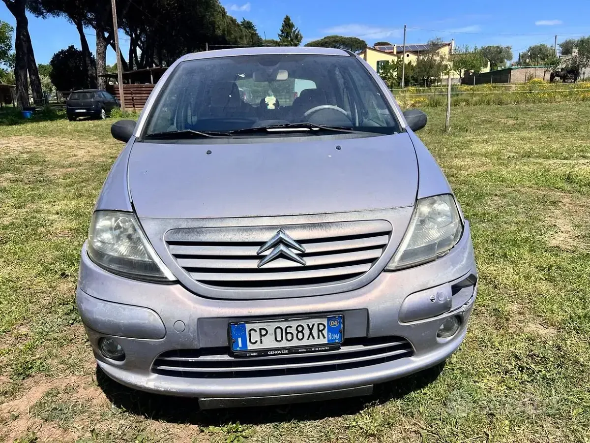 Usata Citroën C3 Exclusive 68 CV (50 kW) 2004 Grigio Berlina