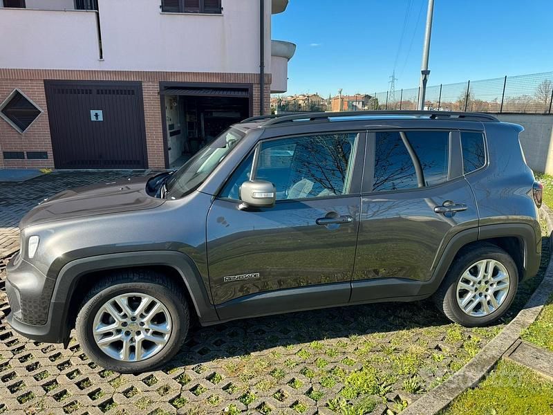 Usata Jeep Renegade Limited 120 CV (88 kW) 2020 Grigio SUV