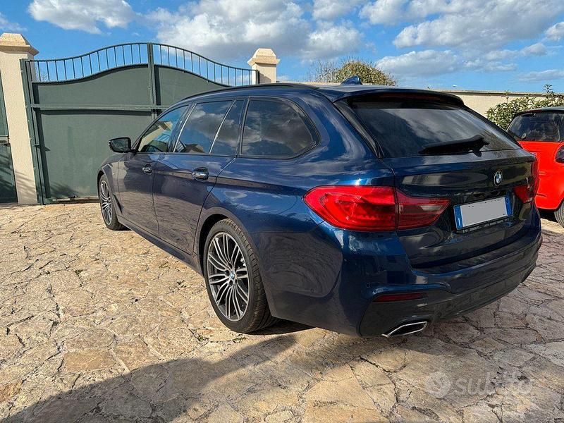 Usata BMW 520 M Sport 190 CV (139 kW) 2018 Blu/azzurro Station wagon